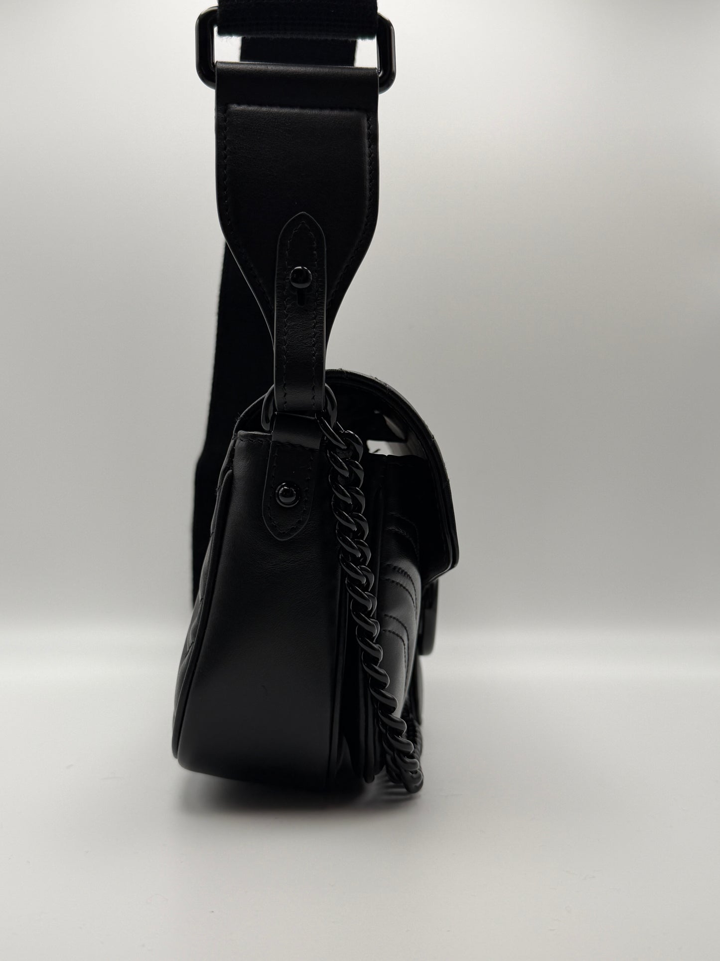 Gucci GG Marmont Shoulder Bag nera in pelle