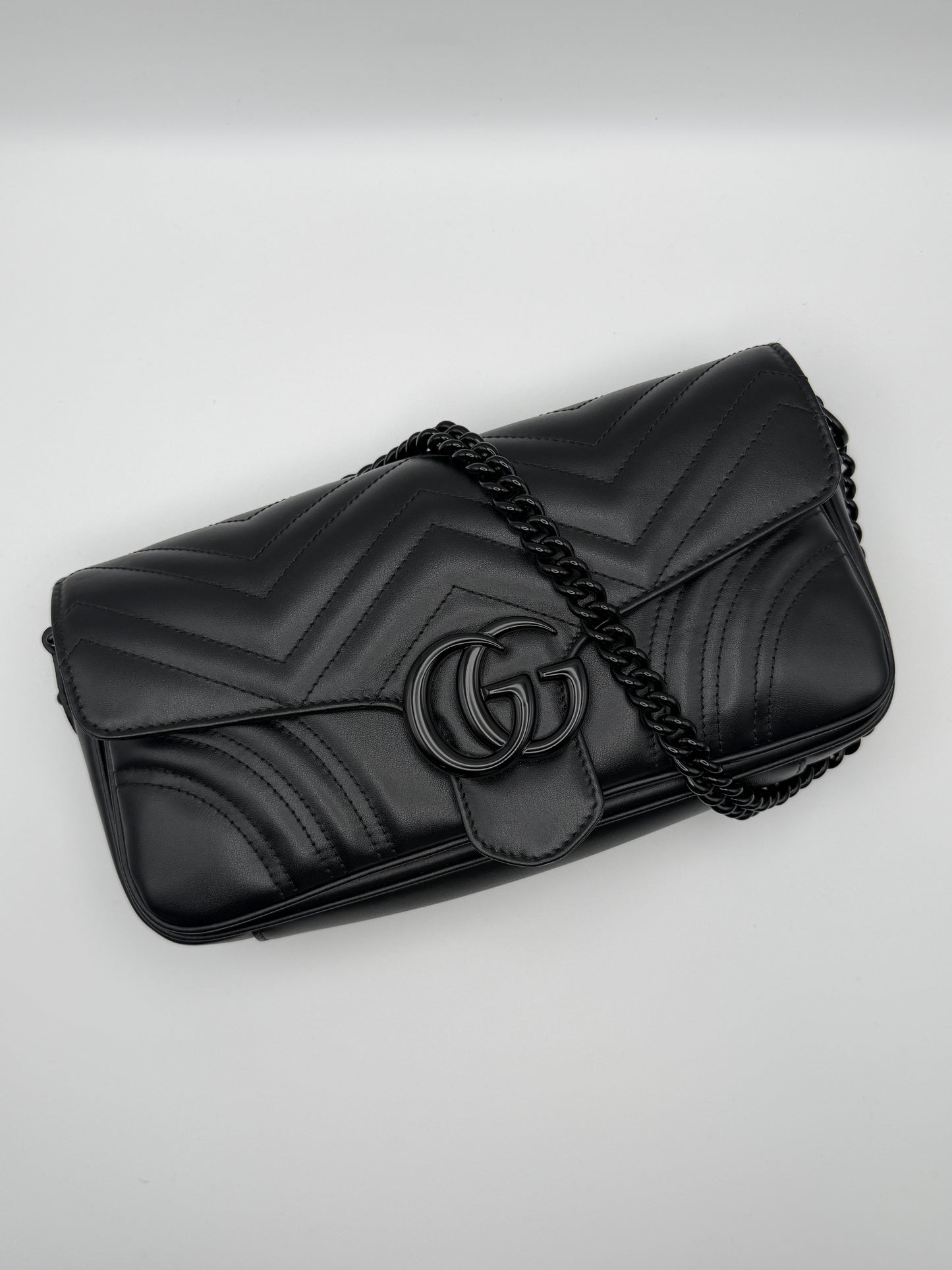 Gucci GG Marmont Shoulder Bag nera in pelle