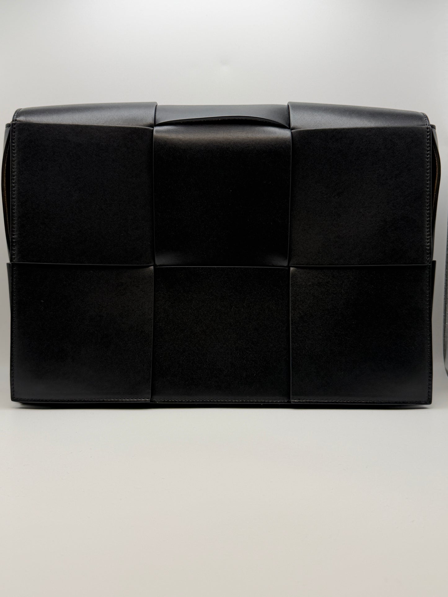 Borsa Bottega Veneta Cassette nera in pelle Intreccio maxi