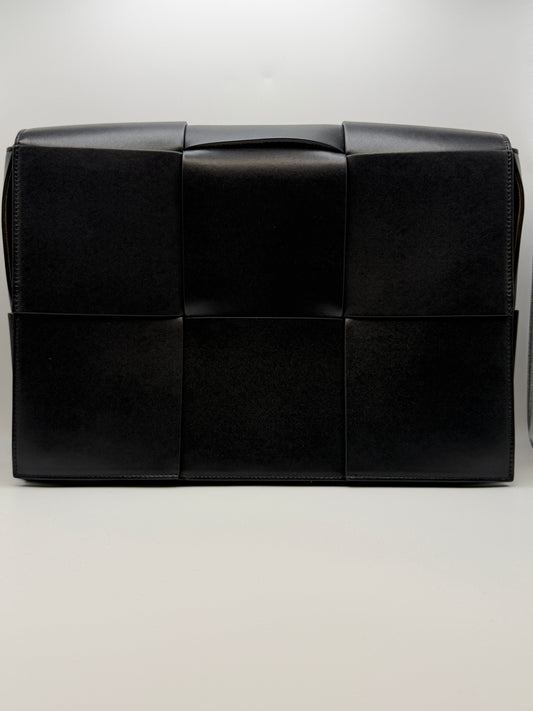 Borsa Bottega Veneta Cassette nera in pelle Intreccio maxi