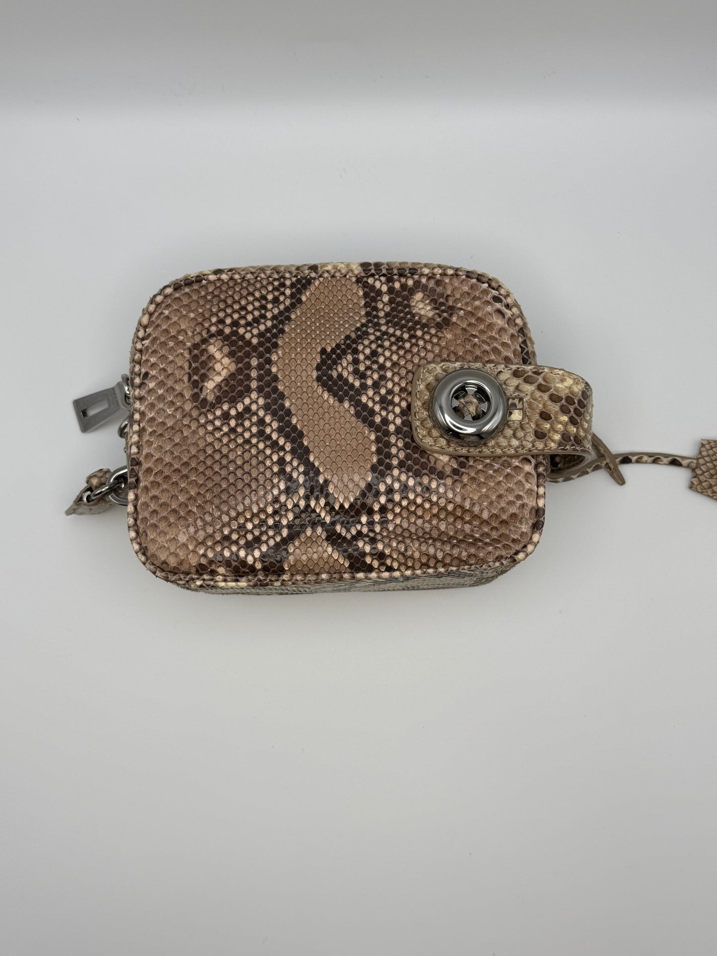 Prada Python Camera Bag in pelle di pitone naturale