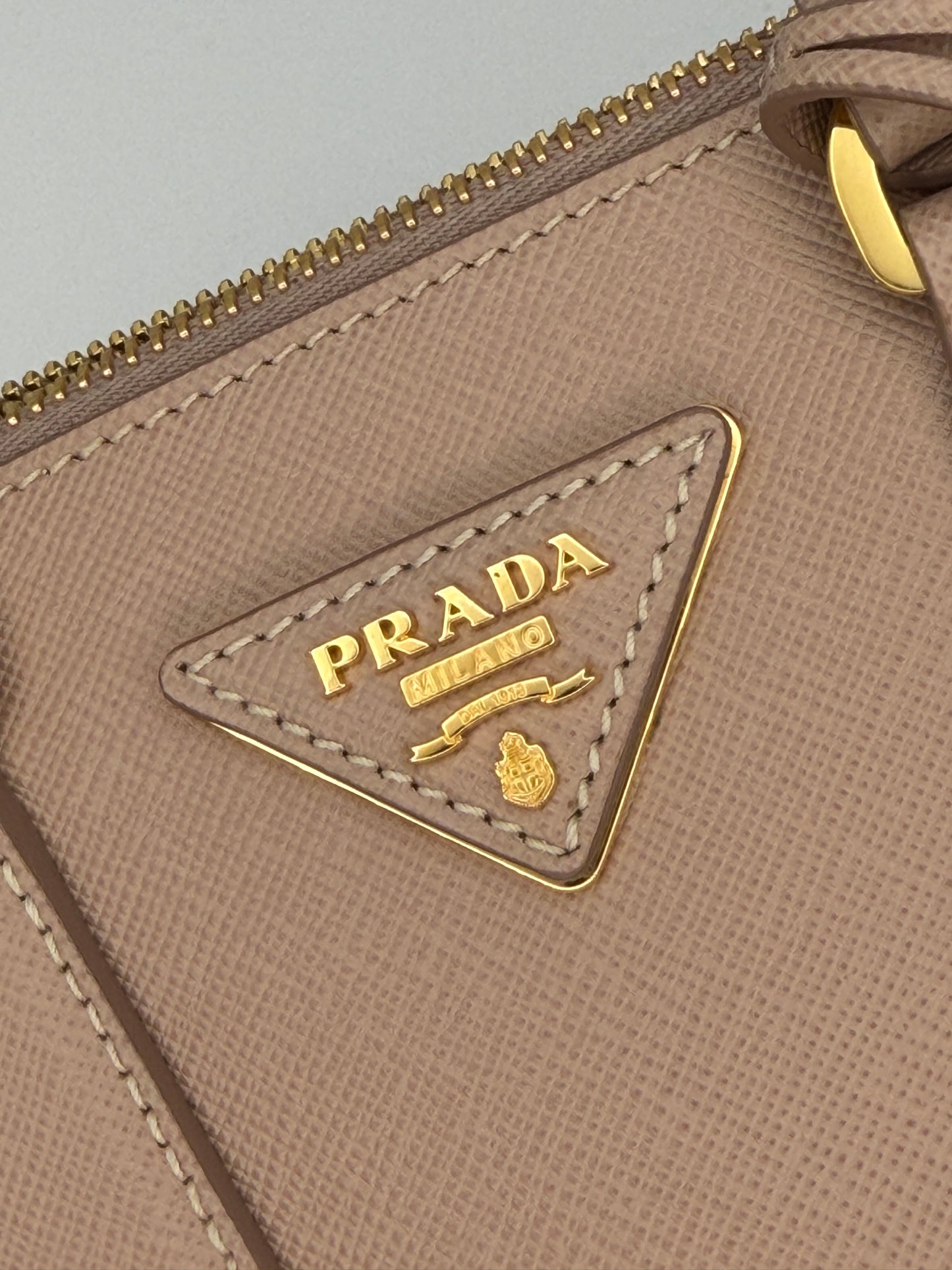 Prada Galleria Mini Saffiano Lux Cipria